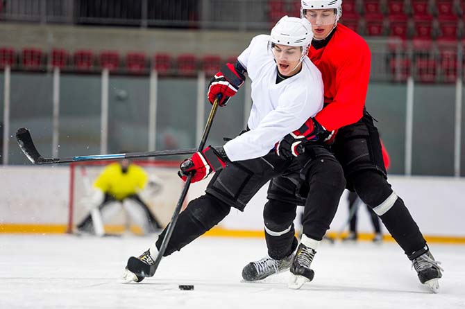 Hockey players clash on the ice