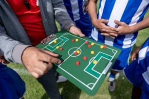 Taktik und Spielsysteme im Fußball