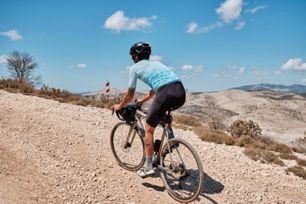 Gravel Bike oder Rennrad: Welches Fahrrad passt zu Ihnen?