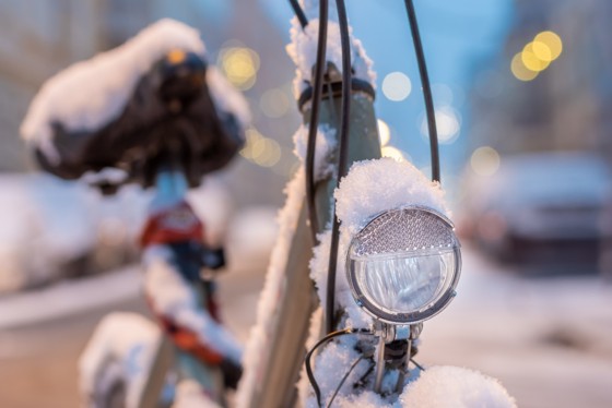 Radfahren im Winter: Tipps für Fahrtechnik & Winterbekleidung