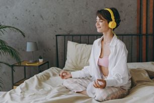 Yoga zum Einschlafen: Übungen & Tipps